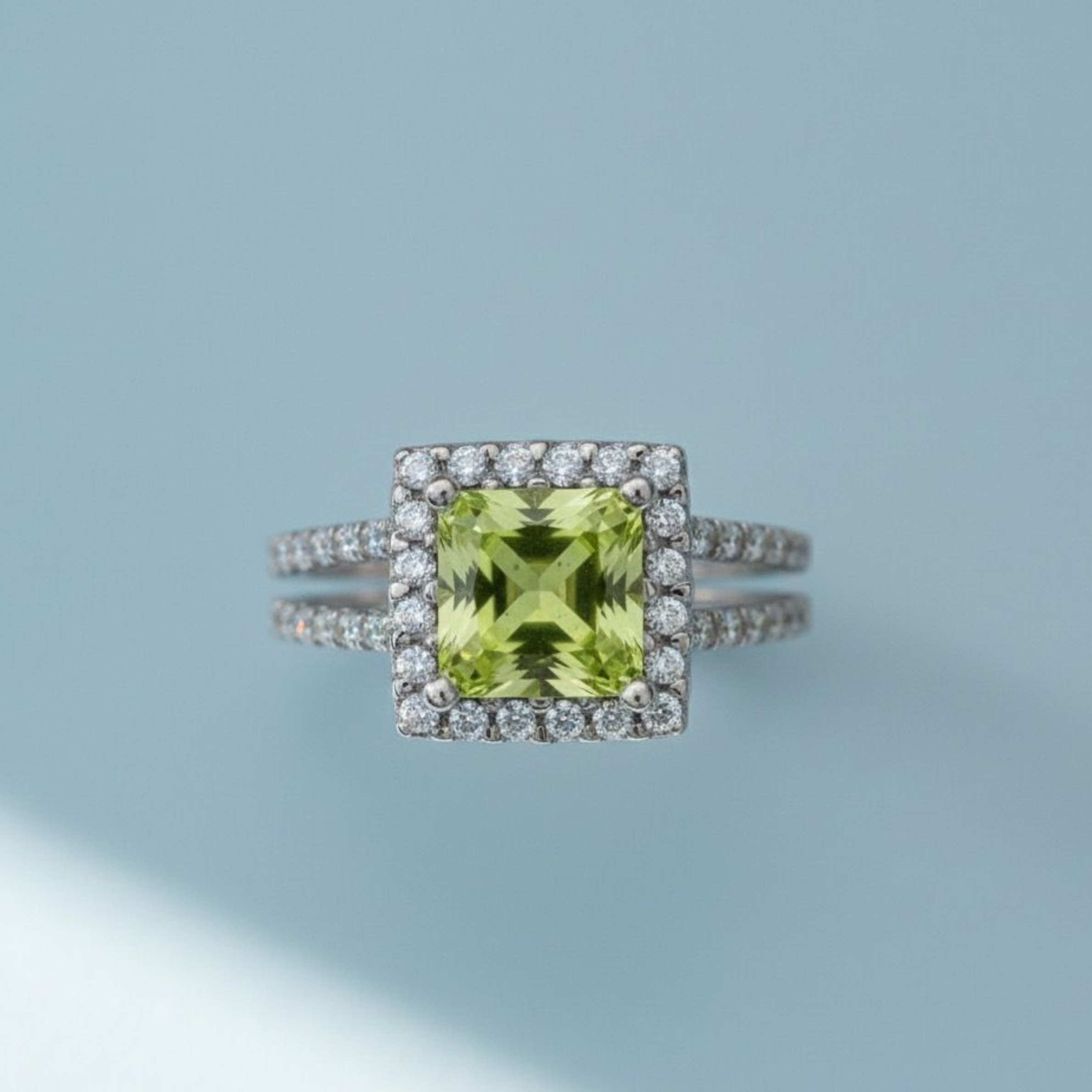 Olive Whisper Eclipsera