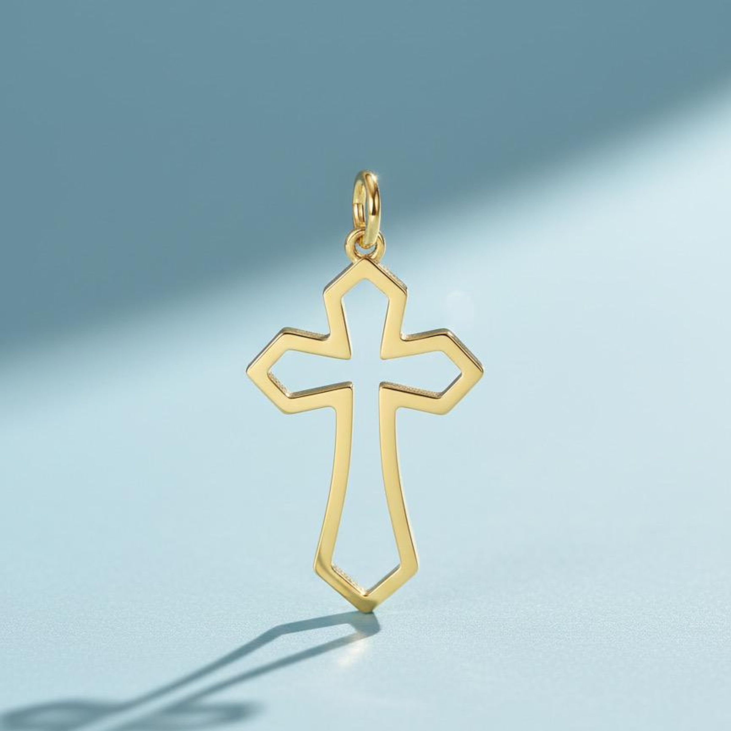 Cross-Pendant-Gold